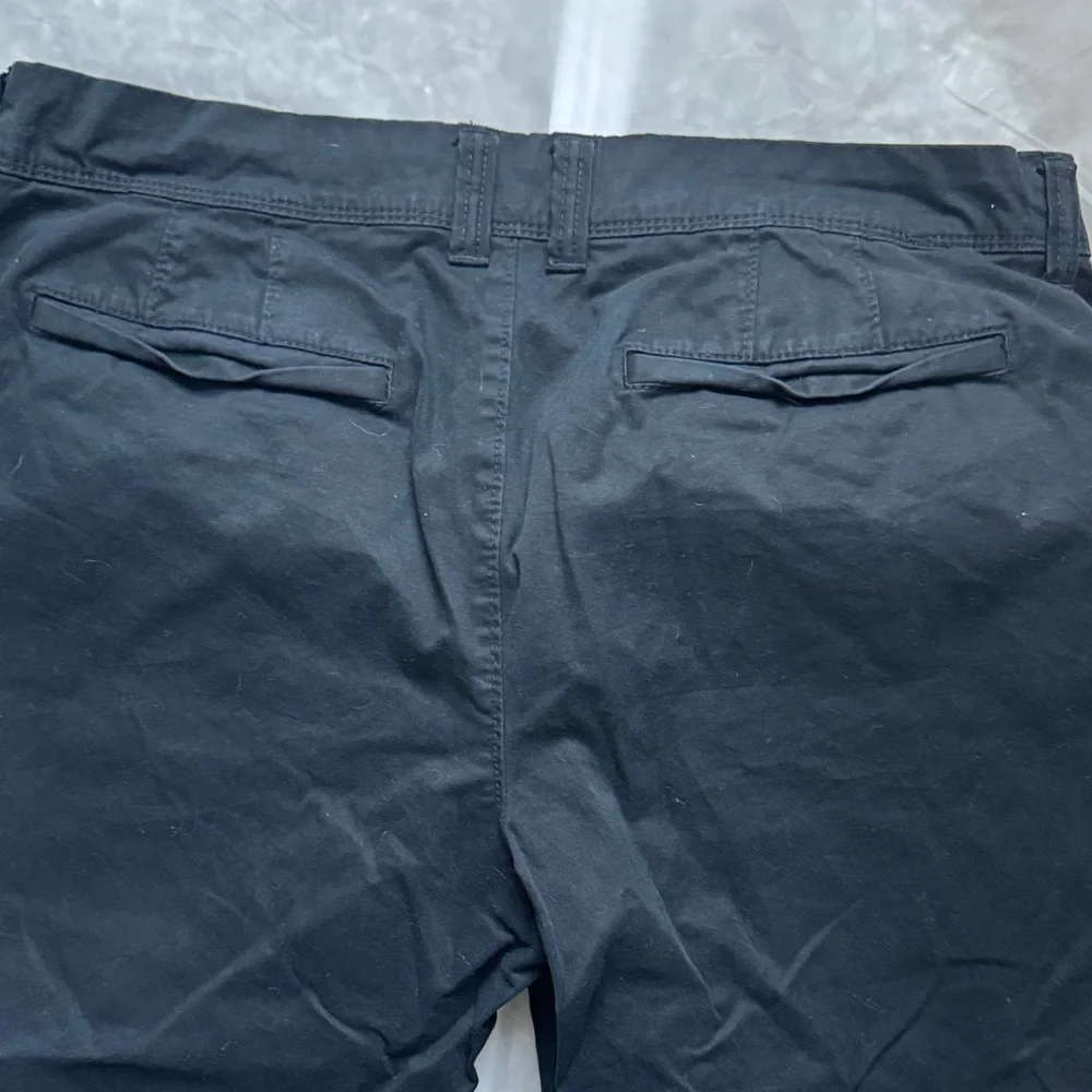 Old Navy Women’s  Black Khakis - Boyfriend Fit - Picture 6 of 7